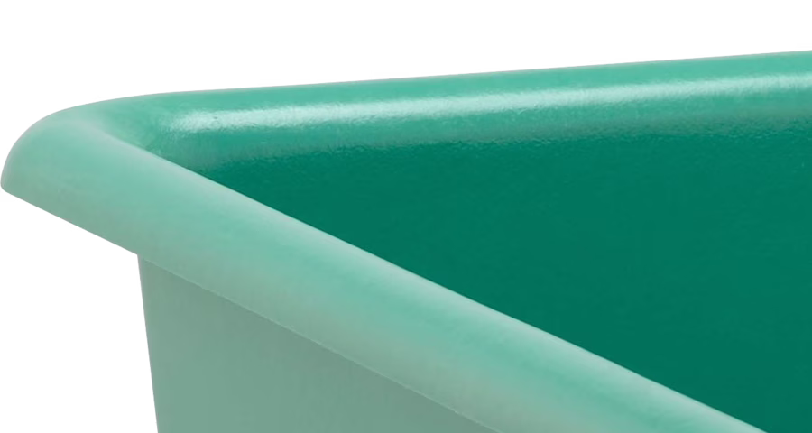 Smooth surfaces and a reinforced grip edge