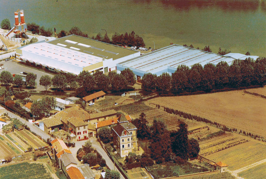 1982