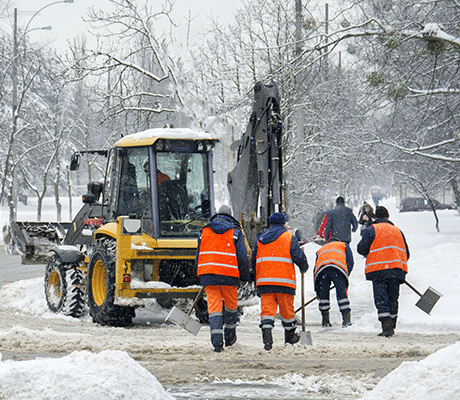 Winterausrüstung für Betrieb, Winterdienst und mehr